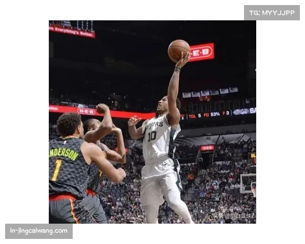 斯特拉斯堡下半场变阵4-3-3逆转洛里昂，边路突破成关键胜负手